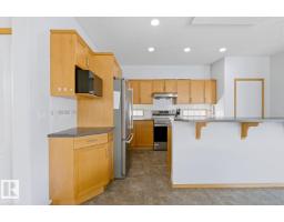 Primary Bedroom - 9904 144 Av Nw, Edmonton, AB T5E6M5 Photo 6