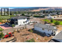 Gym - 3490 Old Vernon Road, Kelowna, BC V1X6P3 Photo 10