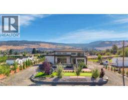 Primary Bedroom - 3490 Old Vernon Road, Kelowna, BC V1X6P3 Photo 12