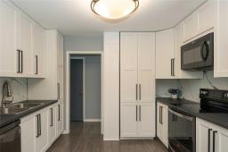 277 Oakdale Drive, Winnipeg, MB R3R0Z6 Photo 15