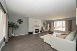 Bedroom - 277 Oakdale Drive, Winnipeg, MB R3R0Z6 Photo 8