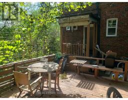 4 - 435 Parkside Drive, Toronto, ON M6R2Z8 Photo 13