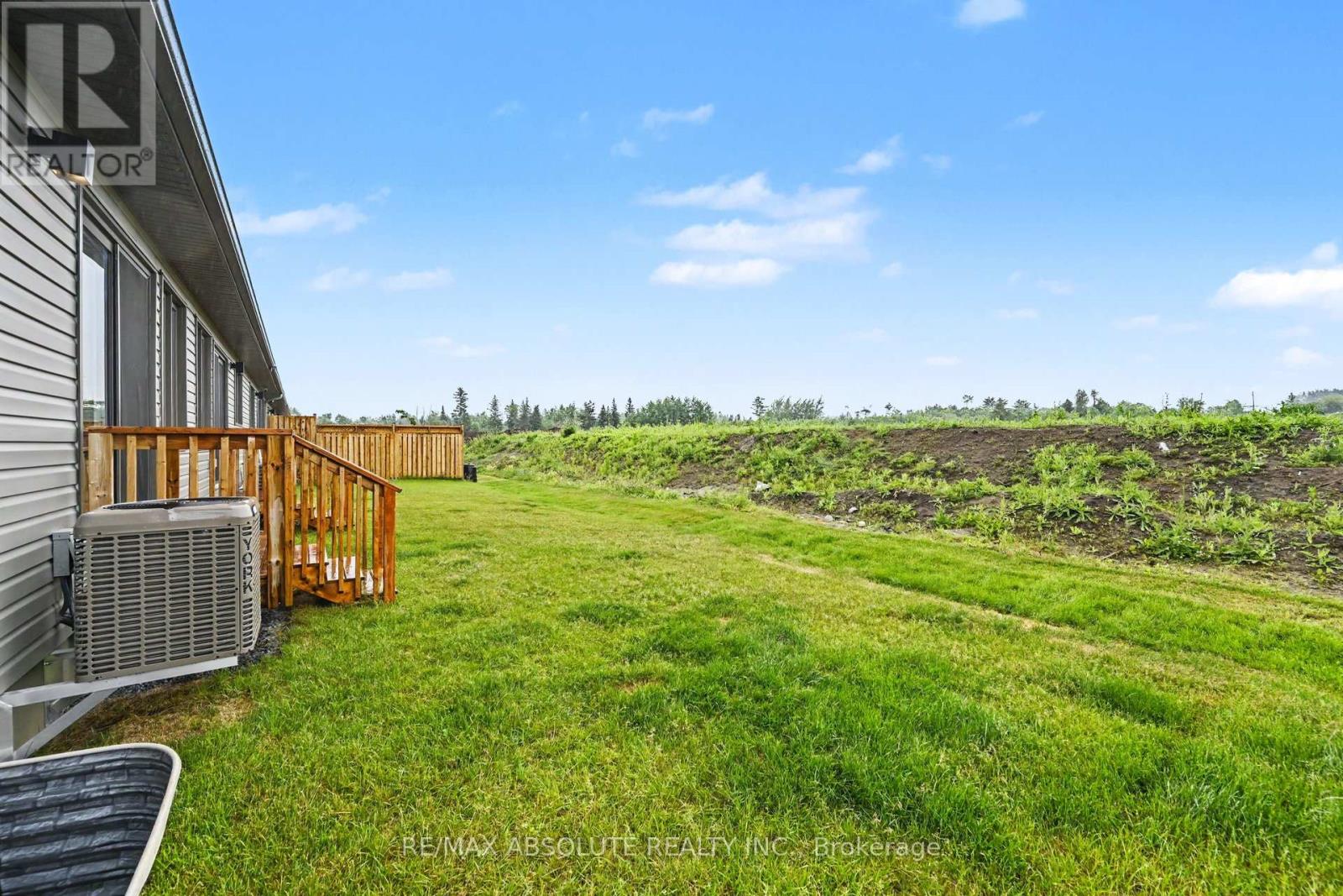 3 Bed, 3 Bath House for Sale in Arnprior – 186 SEABERT DRIVE, Arnprior – MLS# X13750128 - Image 30