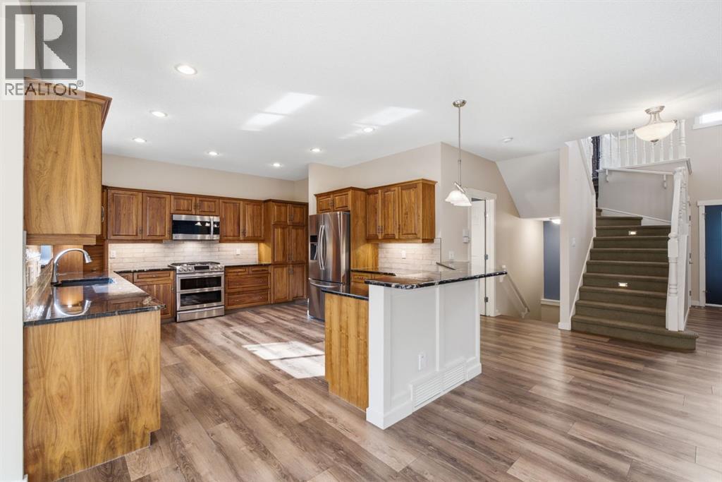 31 Chapala Close SE - 14