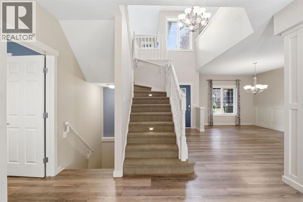 31 Chapala Close SE - 23