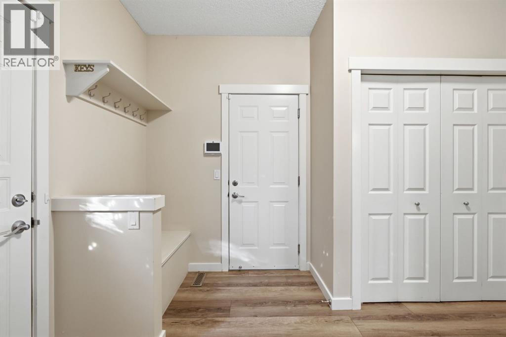 31 Chapala Close SE - 21