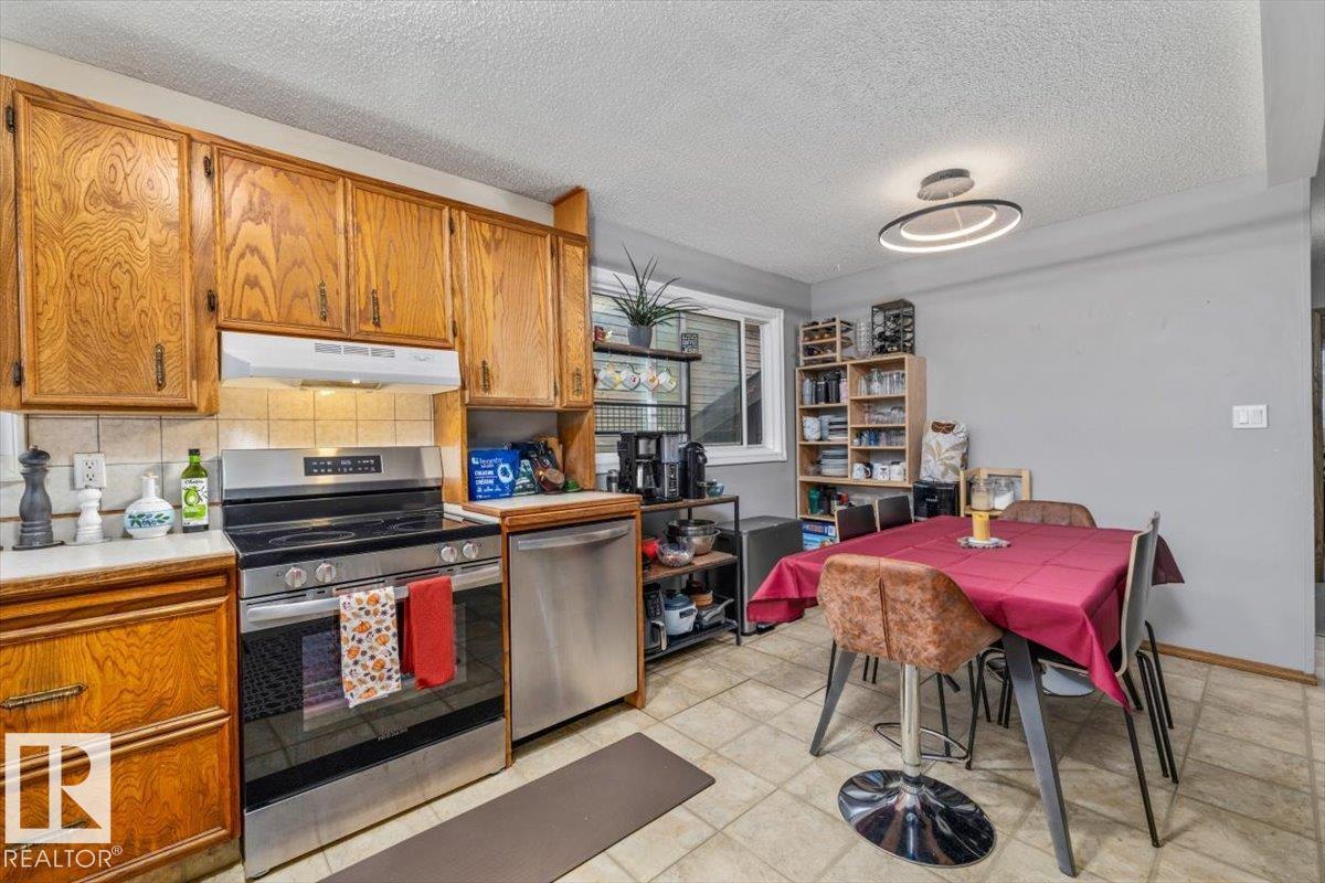 205 WESTON DR - Image 14