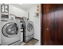 175 Shannon Circle Sw, Calgary, AB T2Y2L1 Photo 20