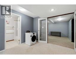 175 Shannon Circle Sw, Calgary, AB T2Y2L1 Photo 37
