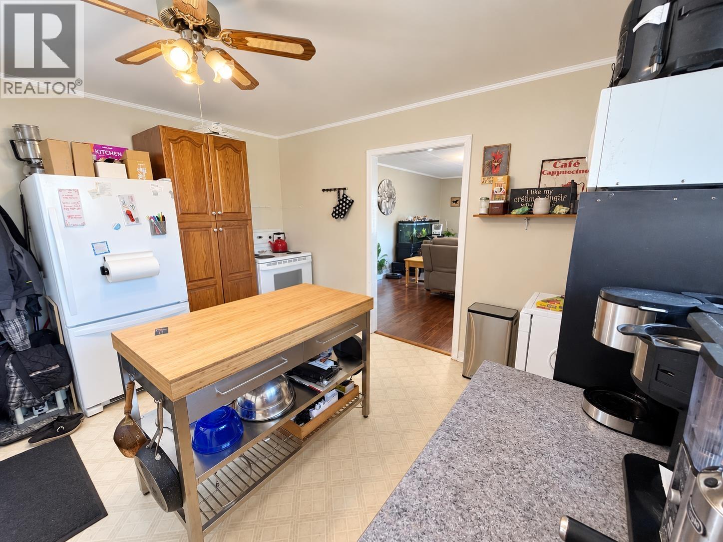 915 DOG CREEK ROAD, Williams Lake