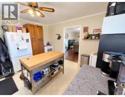 Laundry room - 915 Dog Creek Road, Williams Lake, BC V2G3G5 Photo 6