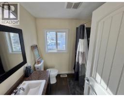 915 Dog Creek Road, Williams Lake, BC V2G3G5 Photo 11