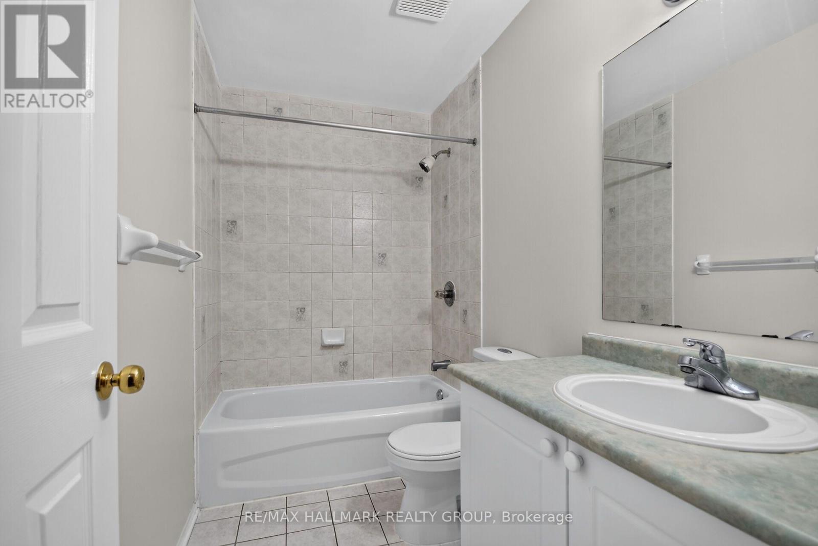 44 DRUMSO STREET - 19