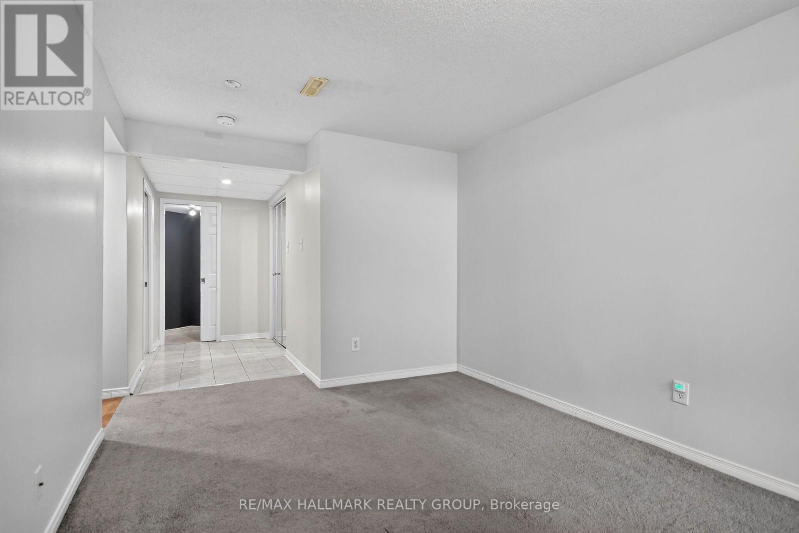 44 DRUMSO STREET - 24