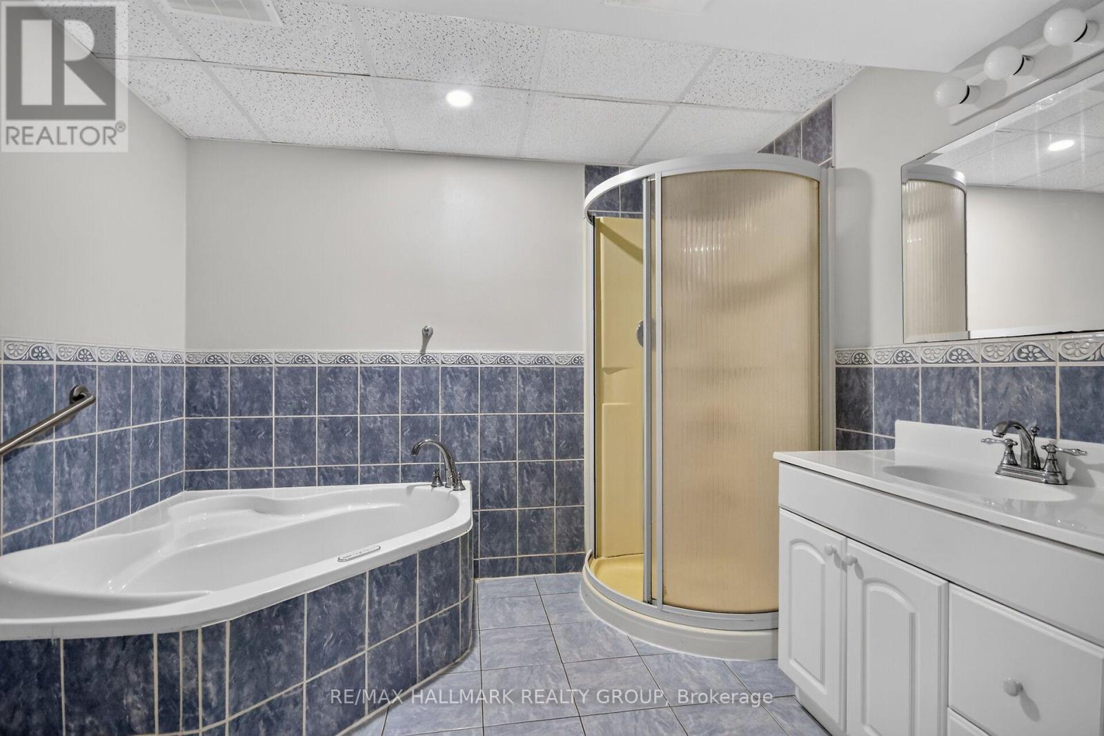44 DRUMSO STREET - 29