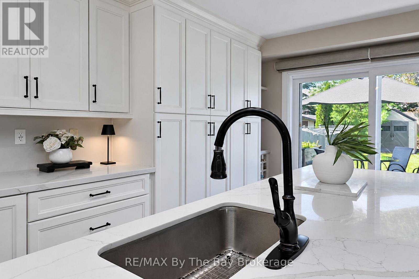 84 WESLEY AVENUE - 12