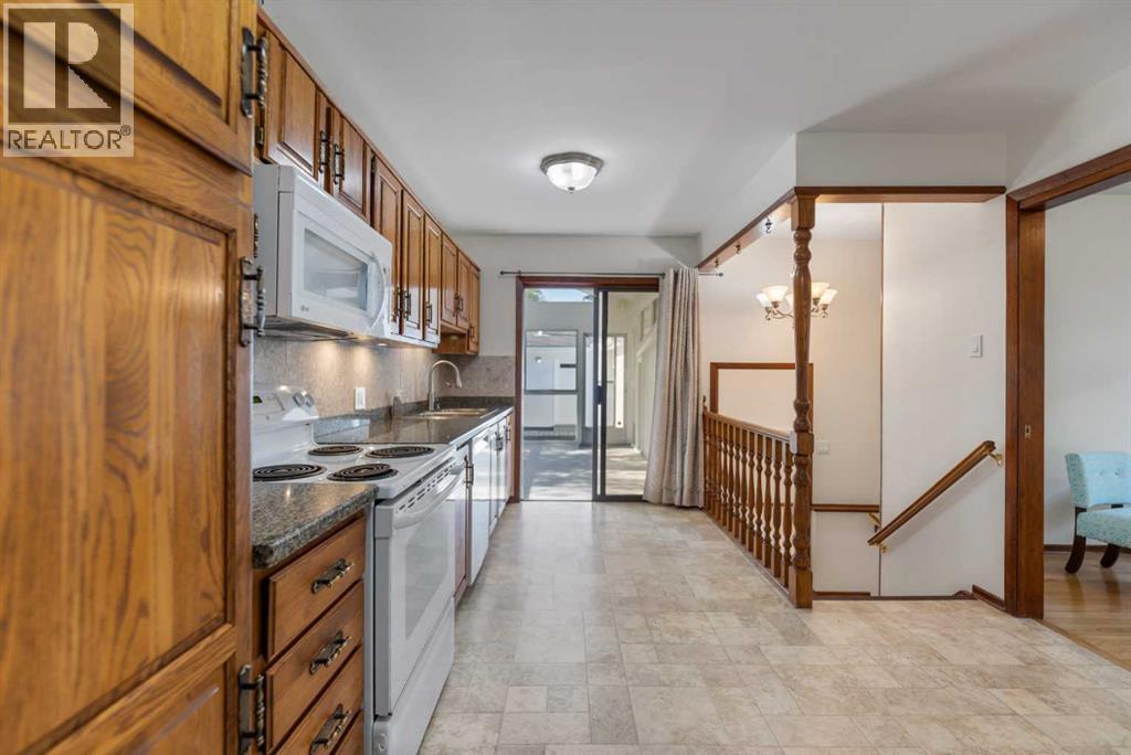 2915 13 Avenue NW - Image 11