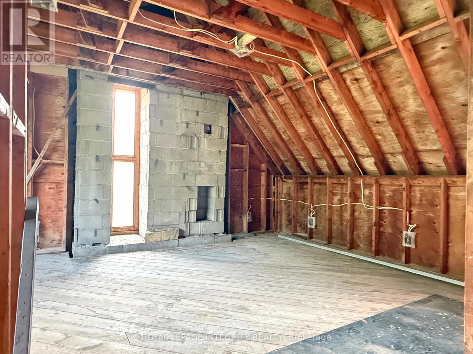 6 Bed, 1 Bath Agriculture for Sale in Ottawa – 6417 BOWRIN ROAD, Ottawa – MLS# X13708970 - Image 36
