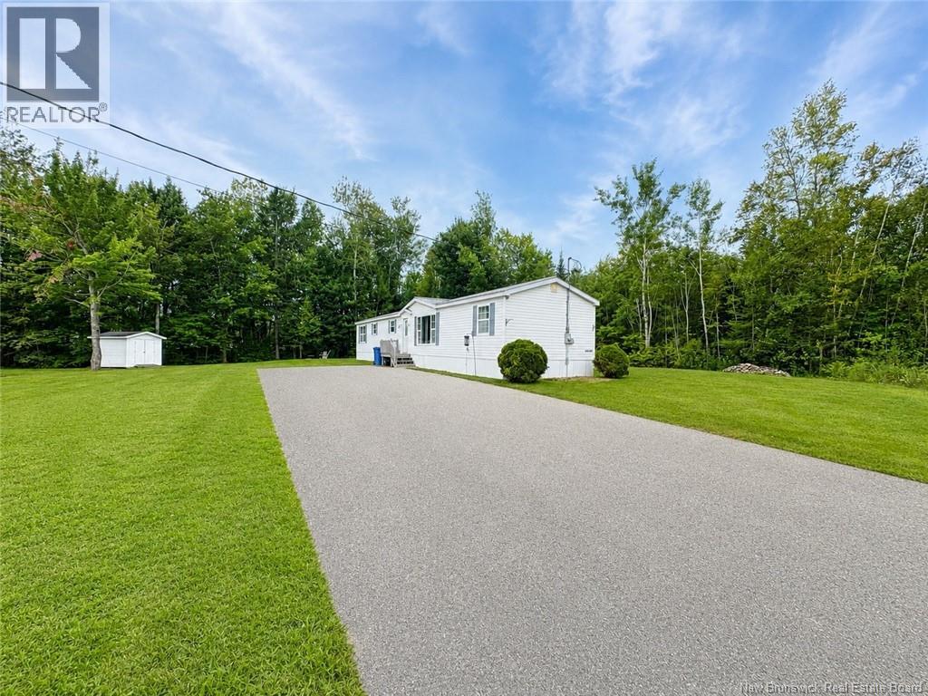 Property for sale at 15 Silverwood