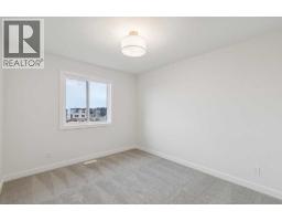 139 Fireside Close, Cochrane, AB T3Z2K5 Photo 37