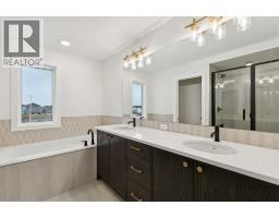 139 Fireside Close, Cochrane, AB T3Z2K5 Photo 28
