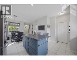 24030 102a Avenue, Maple Ridge, BC V2W2A2 Photo 16