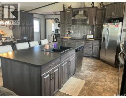 4pc Bathroom - 1205 3rd Street W, Nipawin, SK S0E1E0 Photo 7