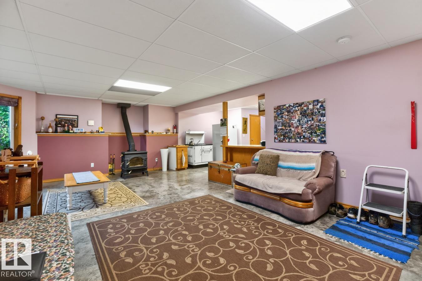 #124 4521 LAKESHORE RD - 26