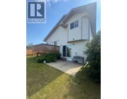 Family room - 114 Sunridge Avenue, Blackfalds, AB T0M0J0 Photo 7