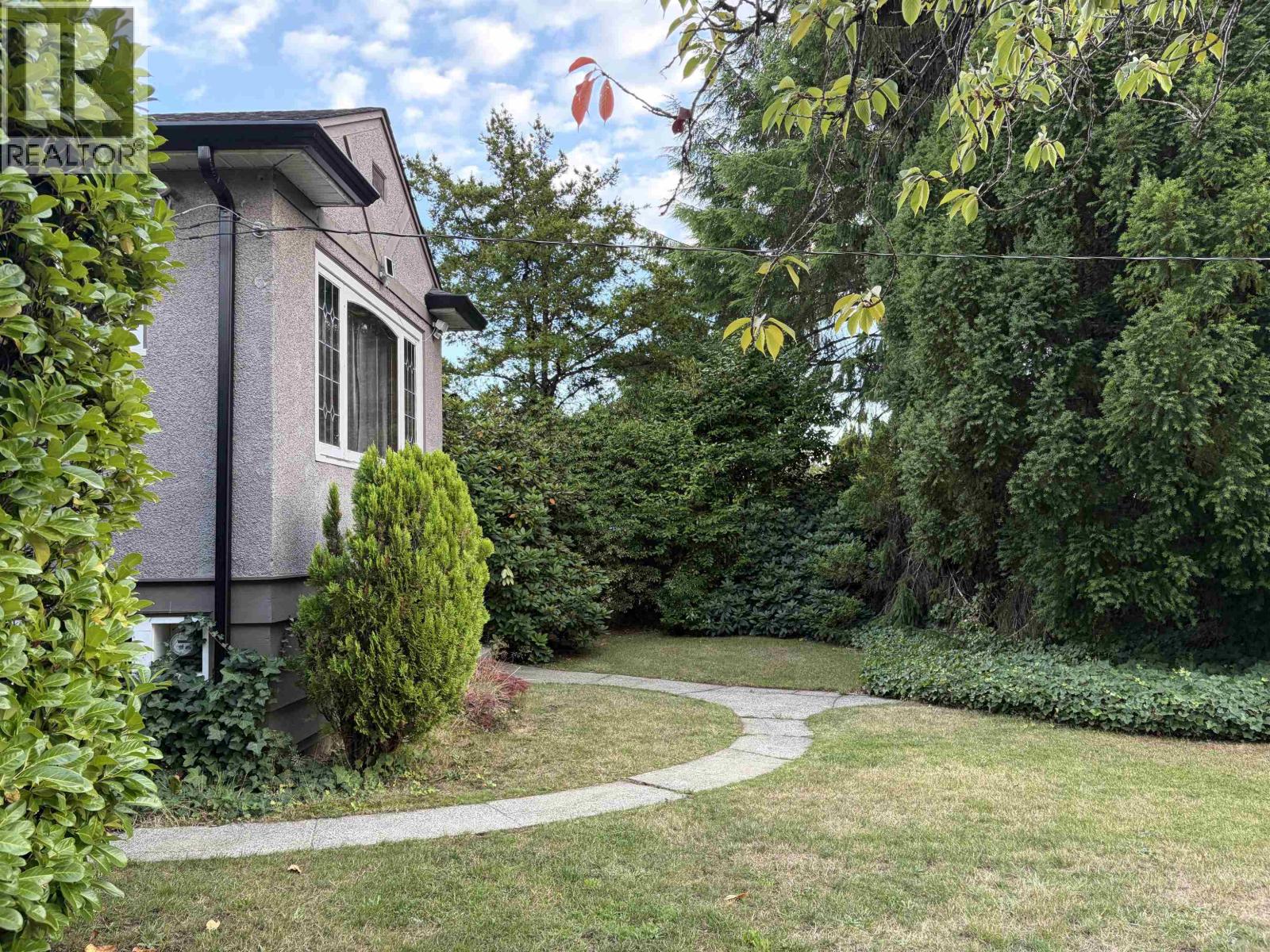 7606 ANGUS DRIVE, Vancouver