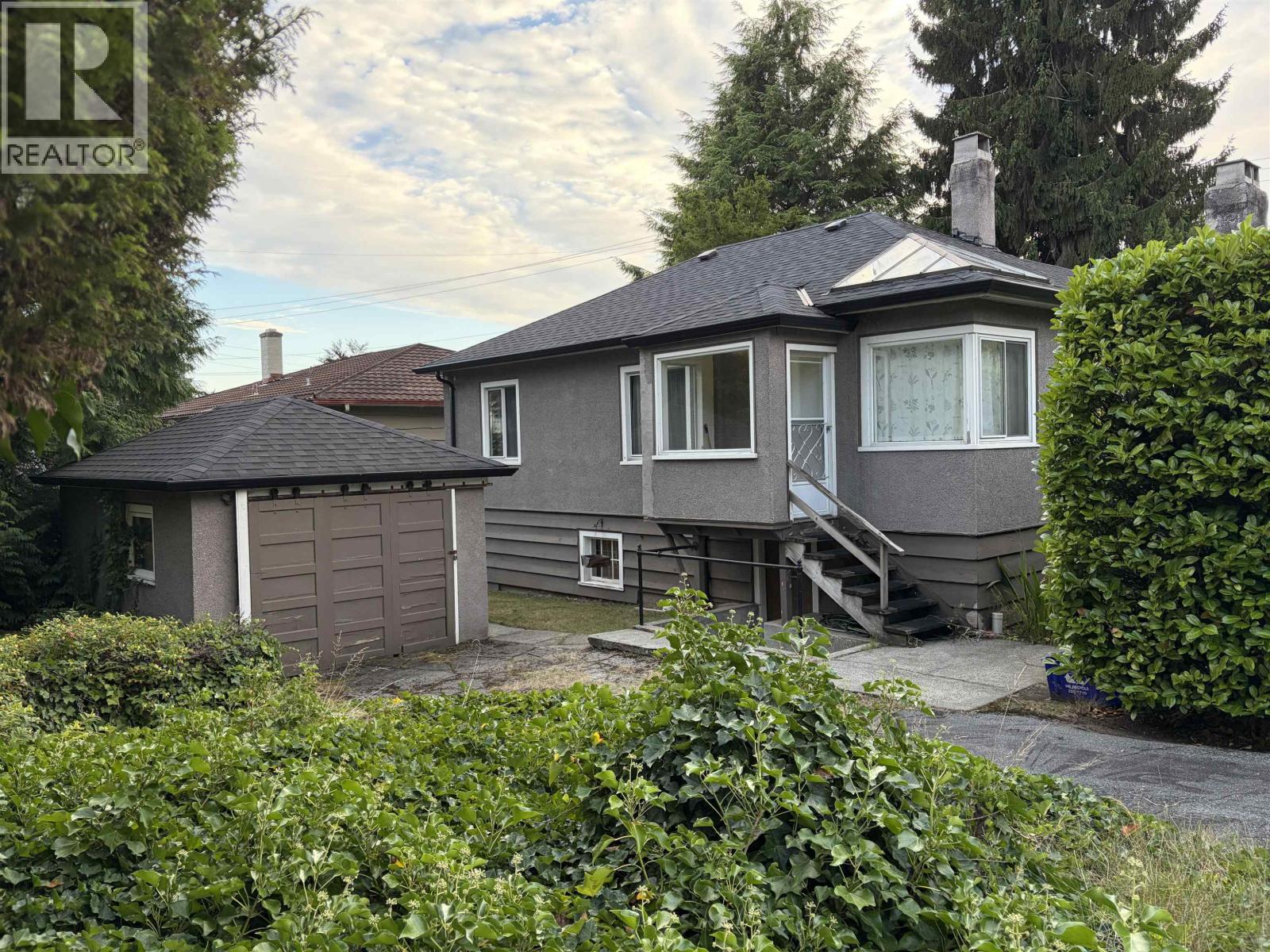 7606 ANGUS DRIVE, Vancouver
