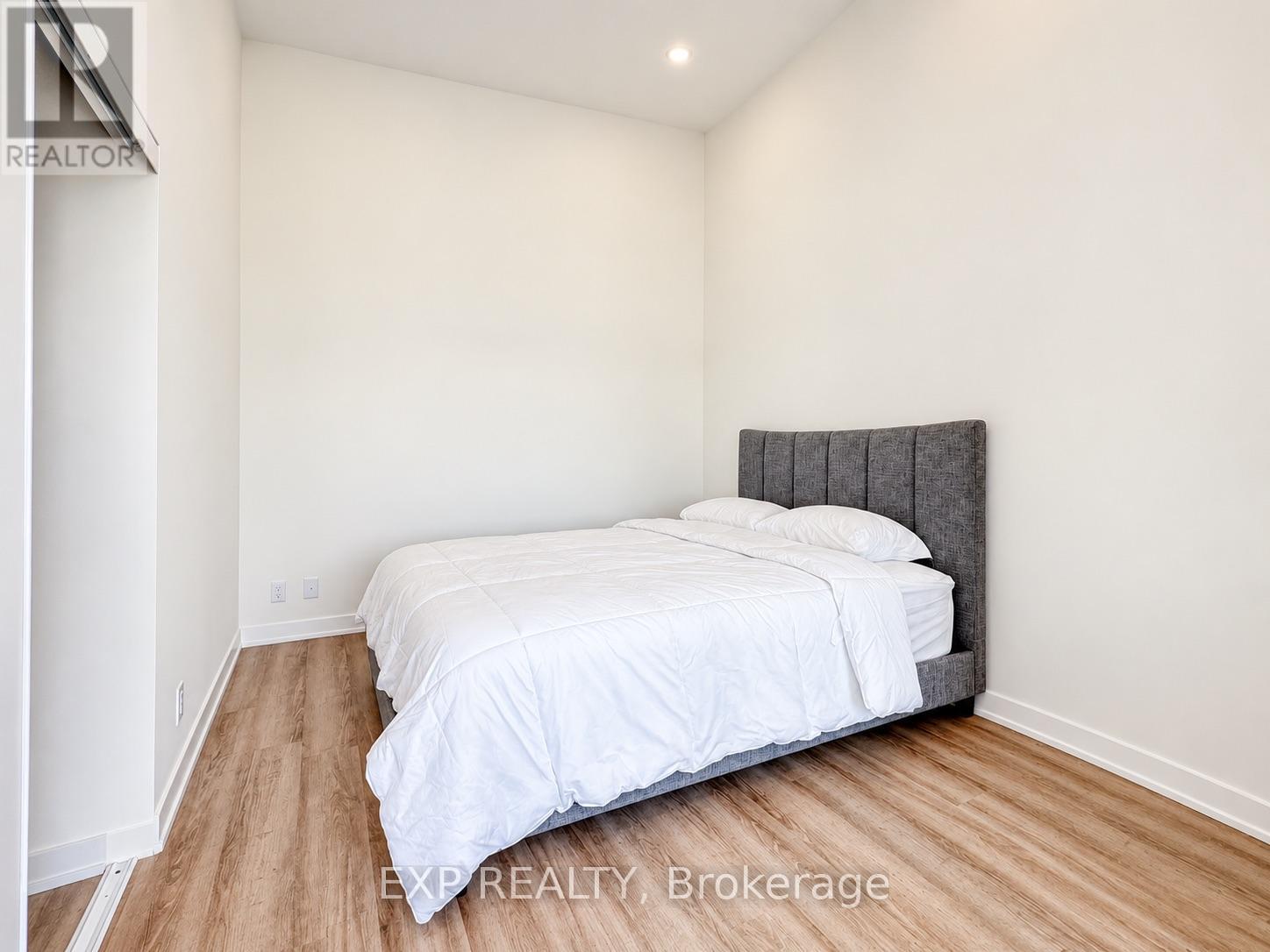 123 - 350 PRINCE CHARLES DRIVE S, Welland (Broadway) — photo 9