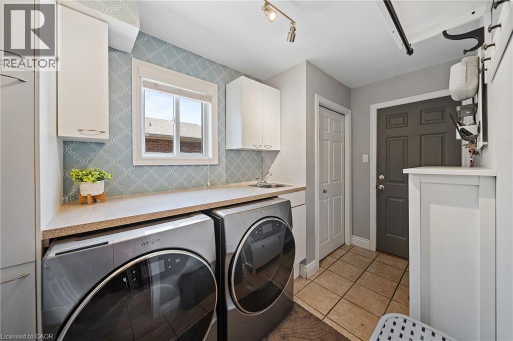 6 SCOTTSWOOD Lane - 21