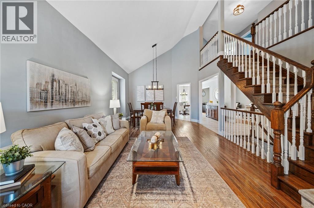 6 SCOTTSWOOD Lane - 8