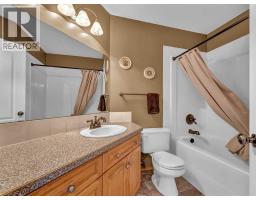 99 Greystone Close, Brooks, AB T1R1M1 Photo 21