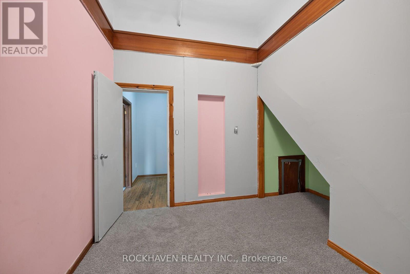 15 ST DAVID STREET W - Image 24