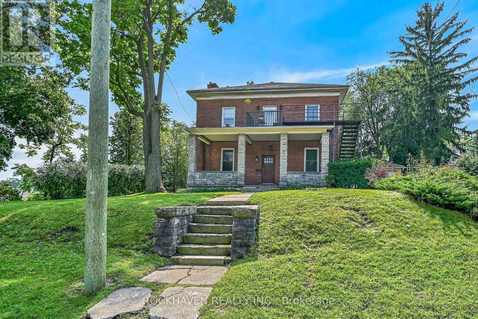 15 ST DAVID STREET W - 3