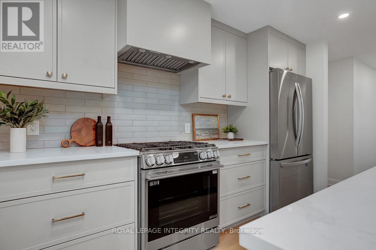 4 Bed, 3 Bath House for Sale in Ottawa – 8 BRIAN CRESCENT, Ottawa – MLS# X13718036 - Image 11