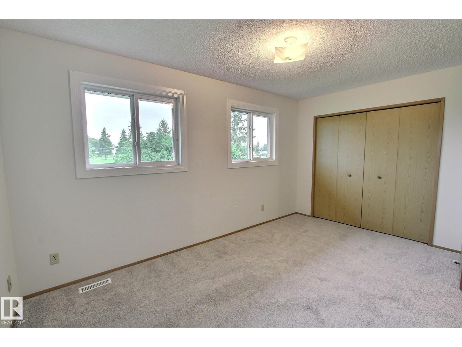 #122 5 ABERDEEN WY - Image 16