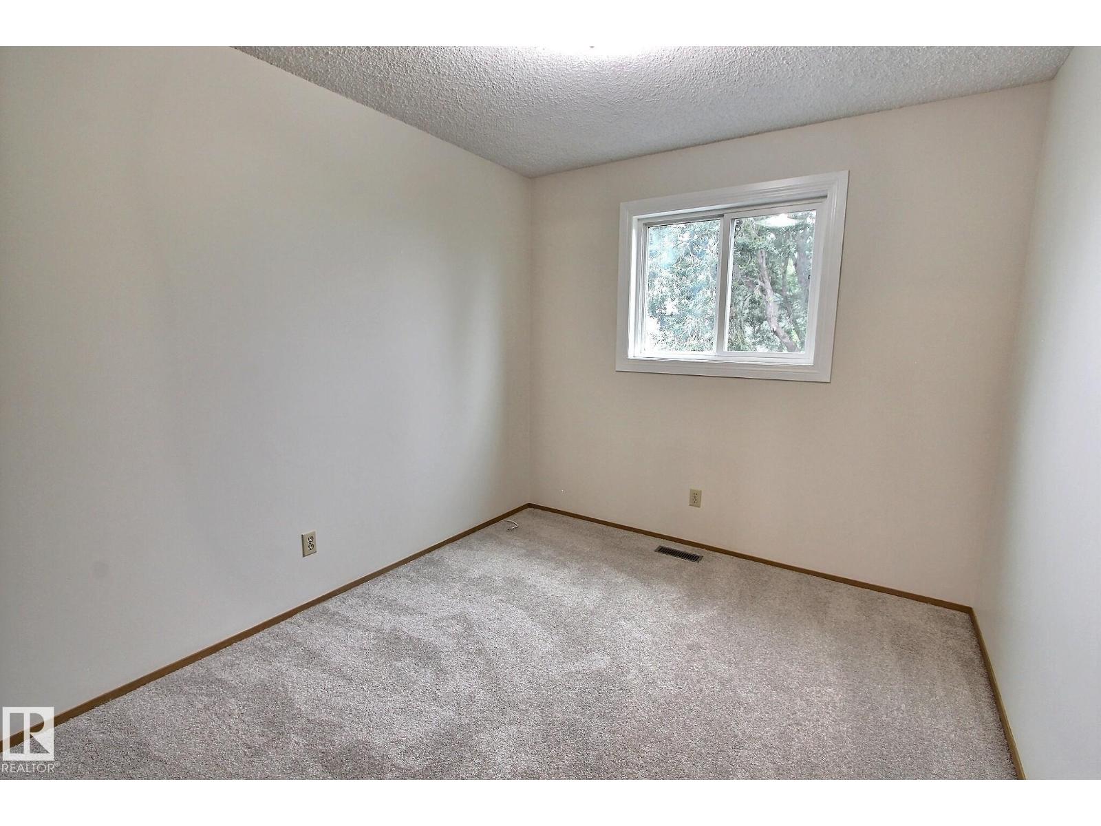 #122 5 ABERDEEN WY - Image 17