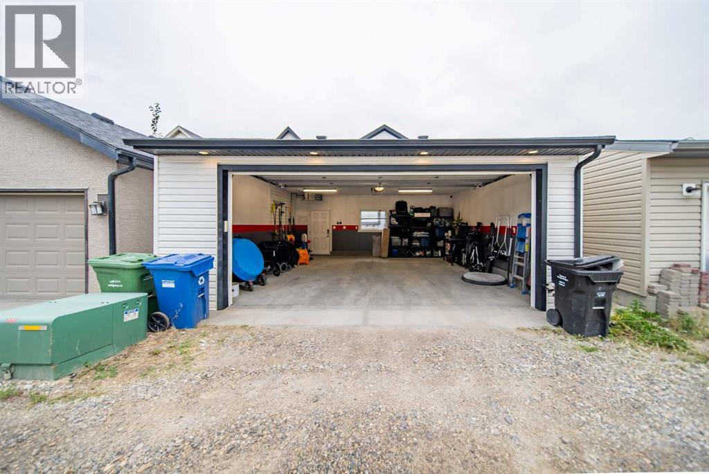 41 Masters Crescent SE - Image 40