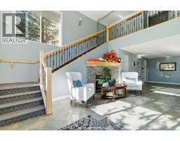 103, 128 Centre Avenue - photo 4