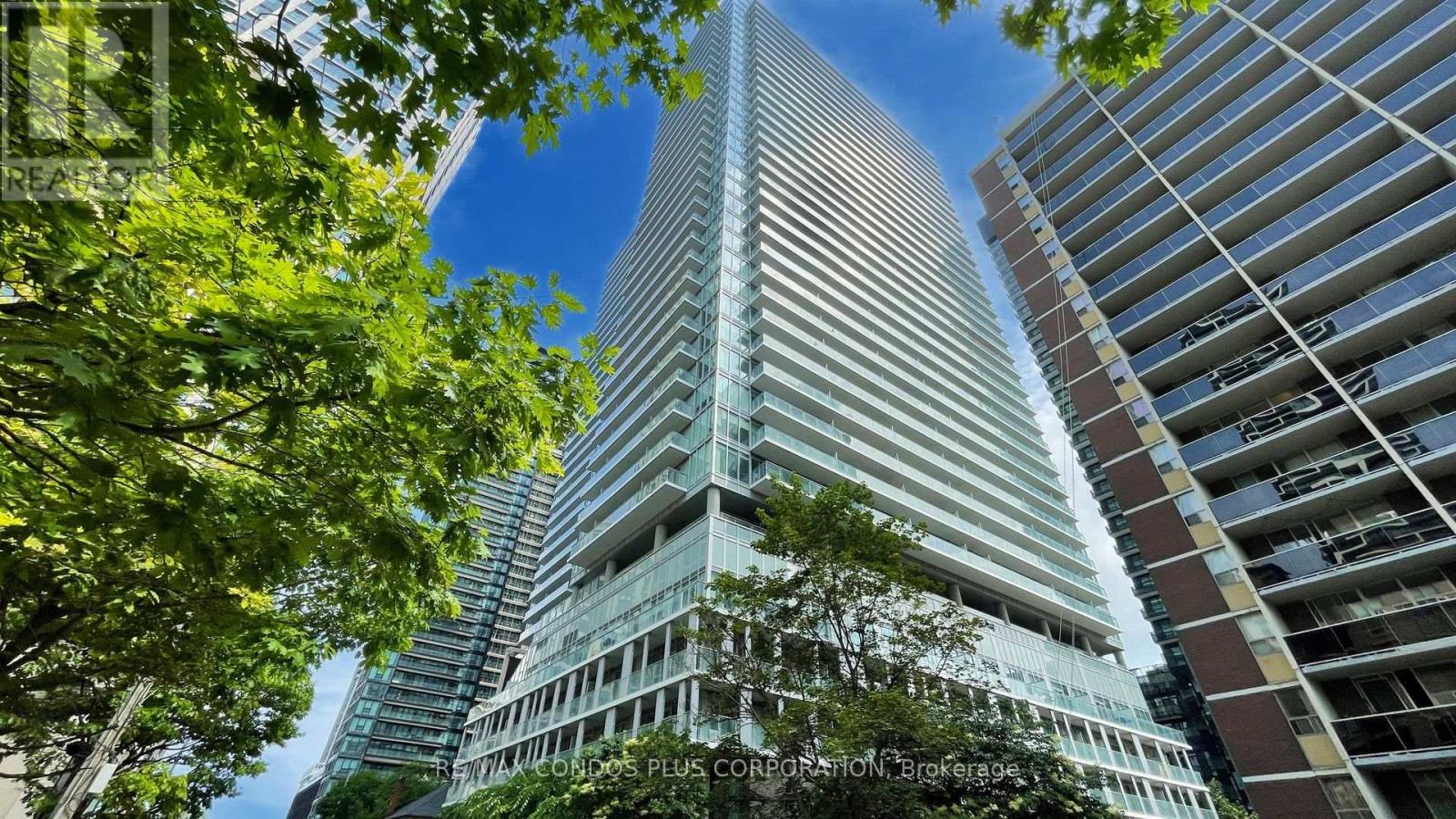 #3508 195 REDPATH AVENUE - 18