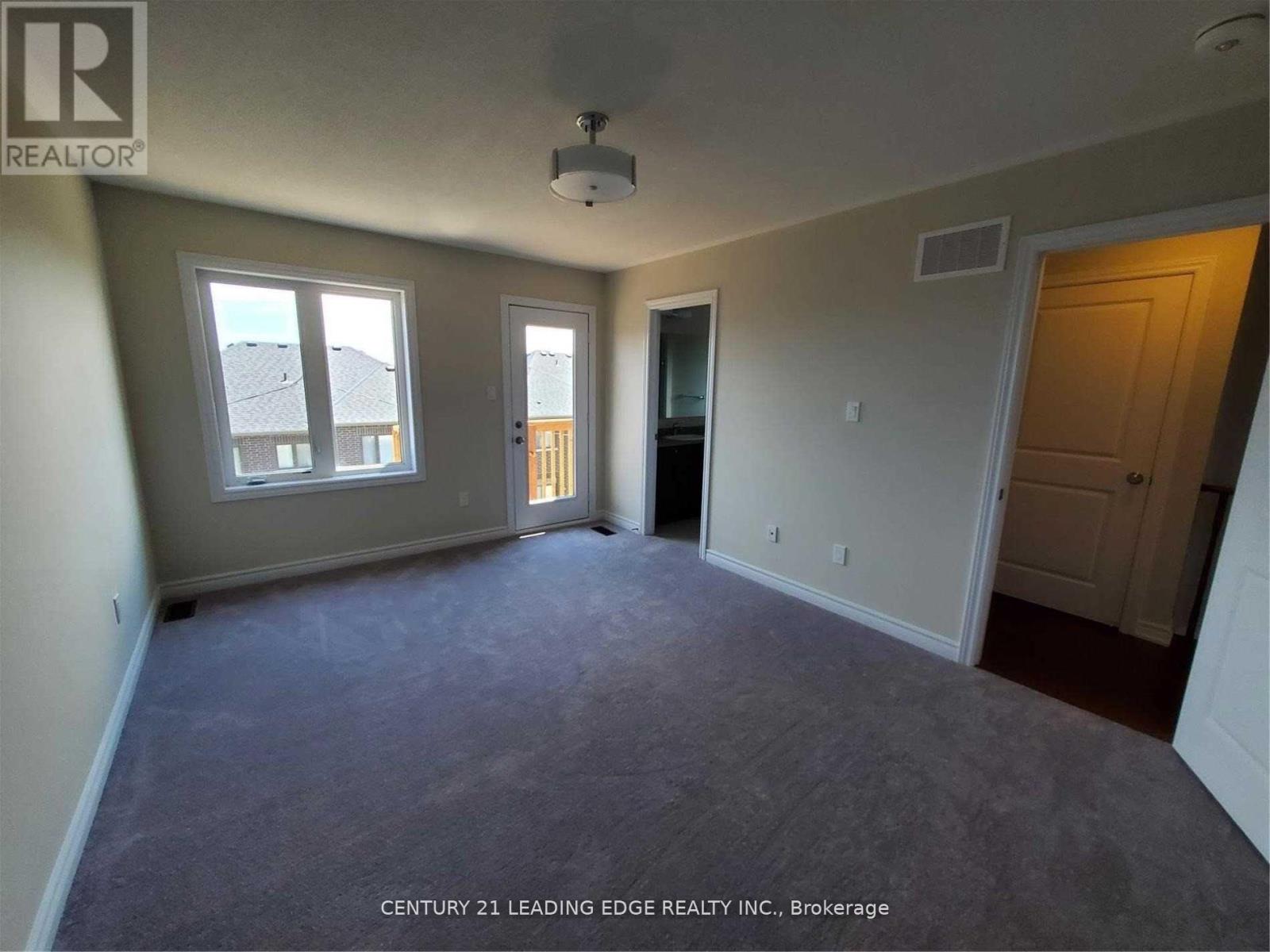 29 DOUET LANE, Ajax (South East) — photo 7