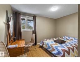 716 Clareview Rd Nw, Edmonton, AB T5A4J7 Photo 14