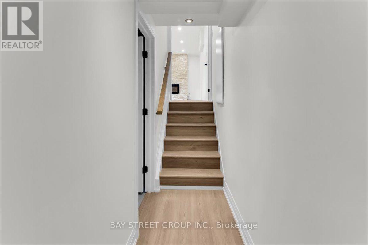25 MARJORIE DRIVE - 37