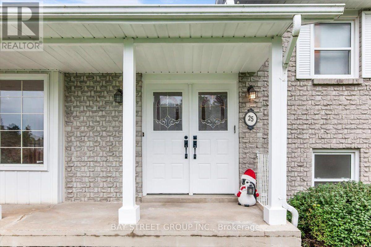 25 MARJORIE DRIVE - 4