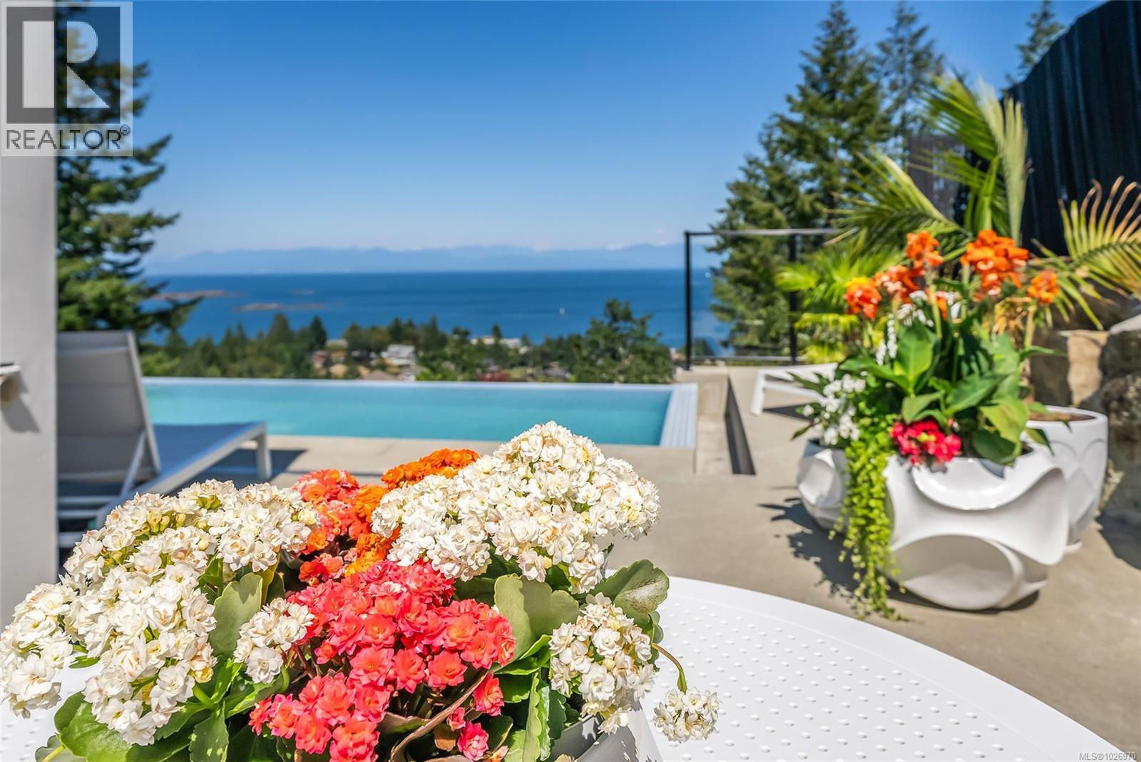 2080 Rolston Pl, Nanoose Bay