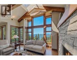Pantry - 3230 Huntington Pl, Nanoose Bay, BC V9P9H6 Photo 12