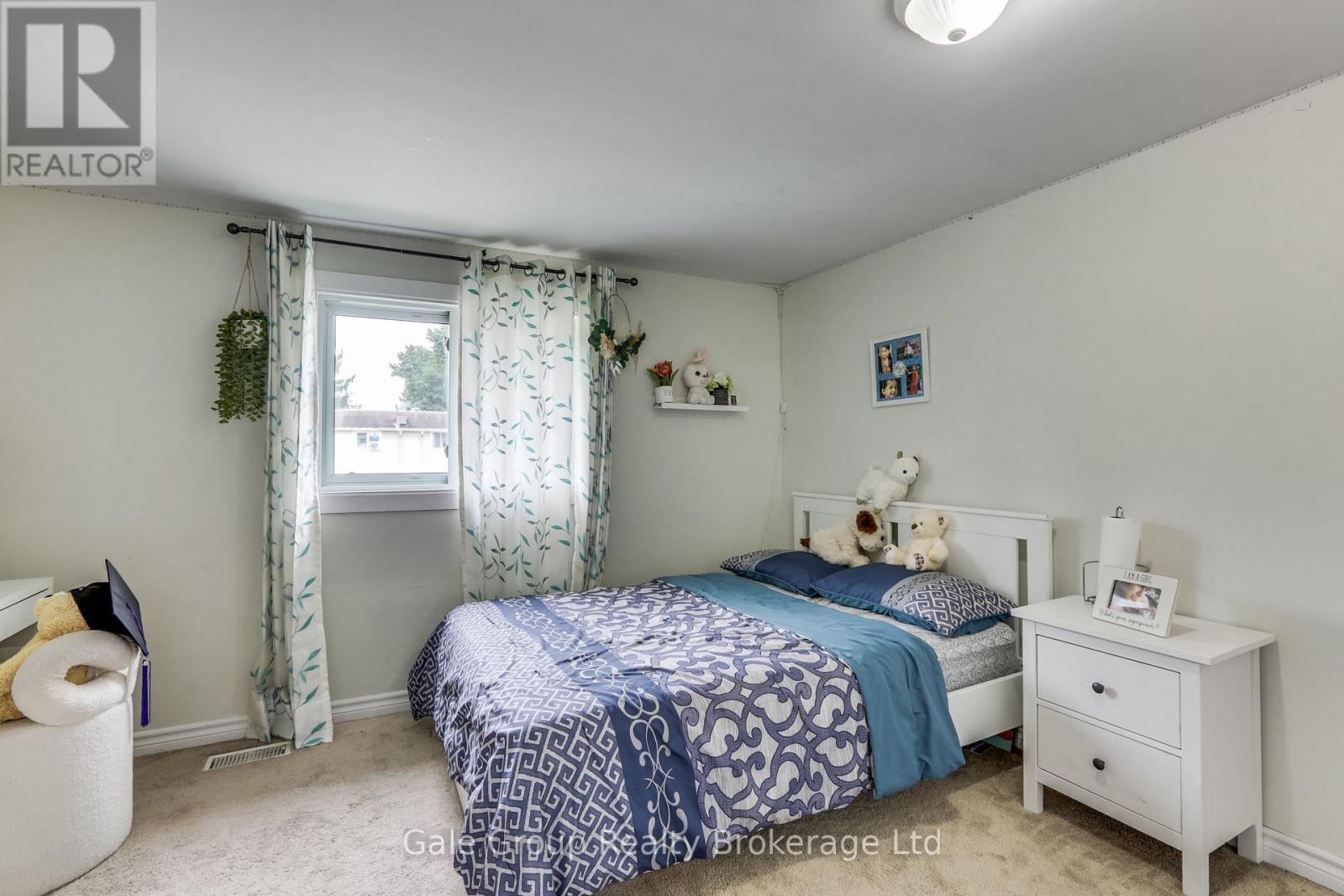 #9 105 SPRINGBANK AVENUE - 19